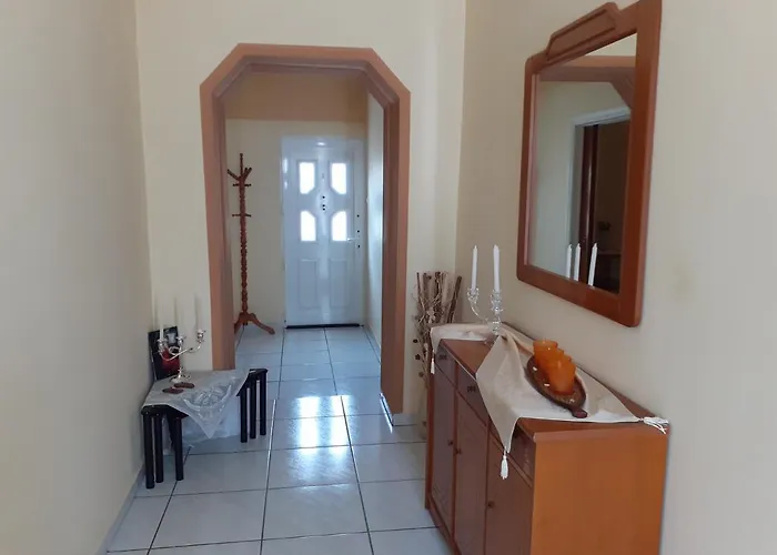 Amisiana House