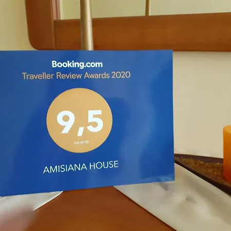 Apartament Amisiana House