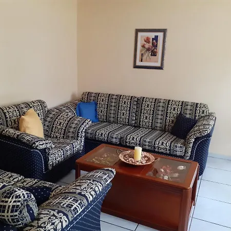 Amisiana House